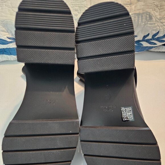 Stuart Weitzman Buckle strap Moto Black Pull On Booties Size 9 - Picture 6 of 16